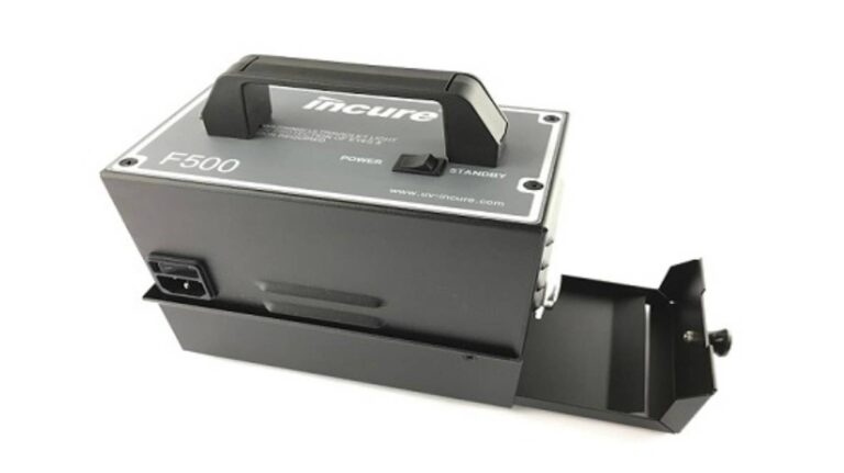 Untethered Curing Power: The F400 Portable UV Flood Curing Lamp for Flexible Production