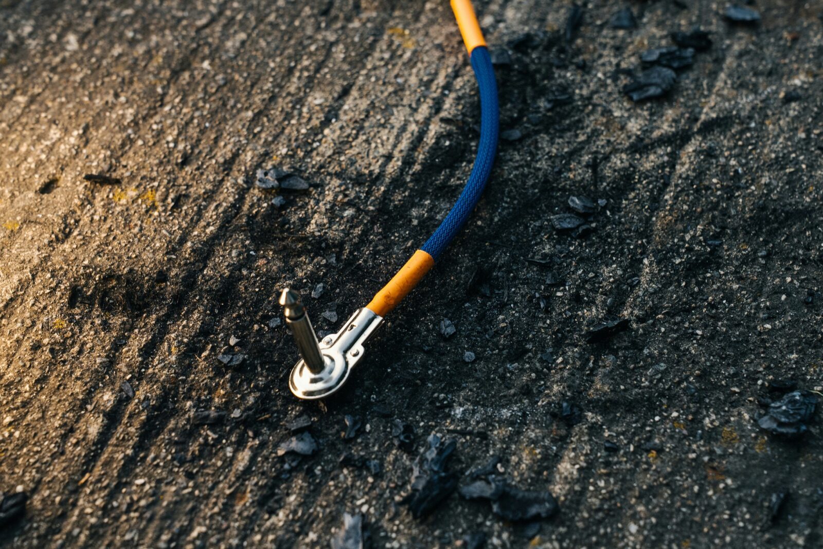 Cable connected to a metal surface for Epo-Weld™ TEC conductive epoxy grounding assembly and structural joint bonding