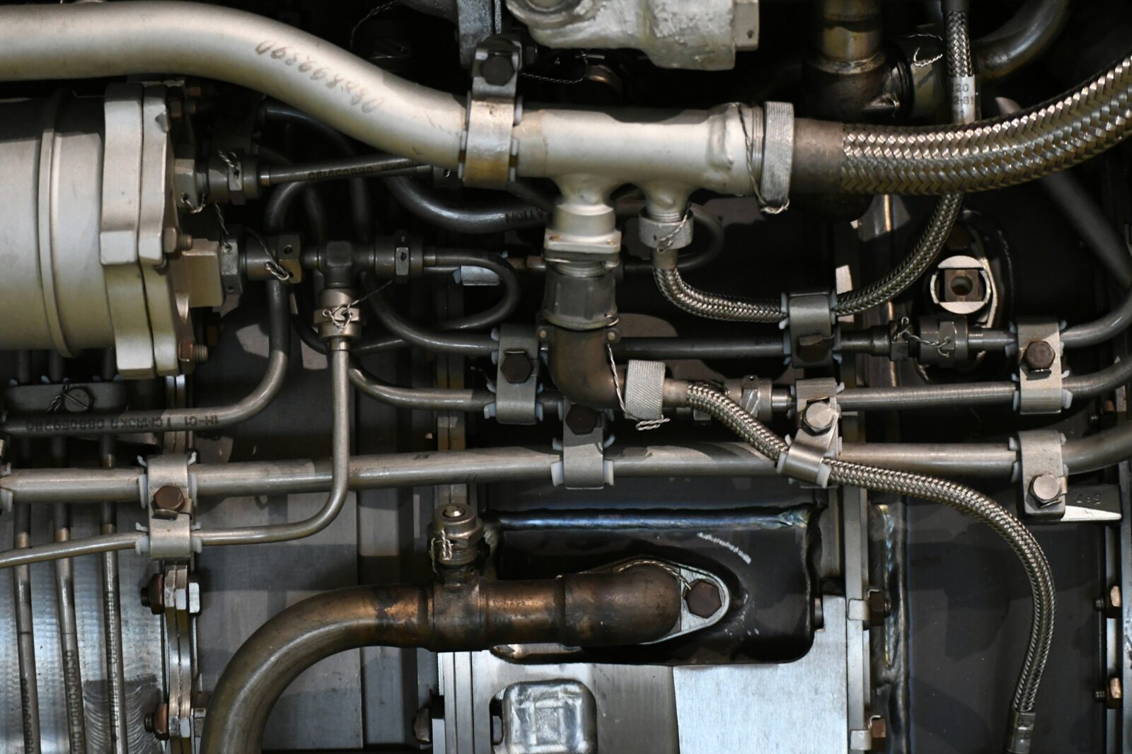 Automotive engine hose and fitting assembly for Heat-Resist™ high temperature cyanoacrylate